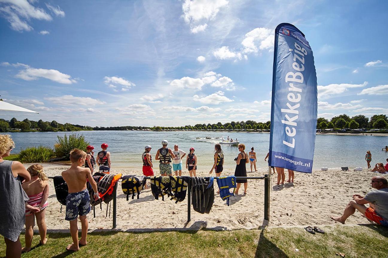 Estivo Premium Mobile Homes On Holidaypark Terspegelt *